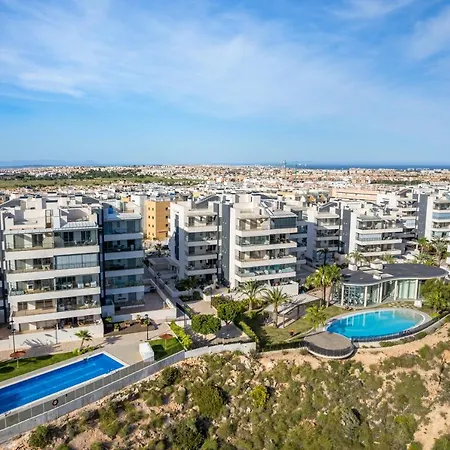 La Zenia Cocoon: Luxury Penthouse With Jacuzzi & Wellness Amenities Apartment