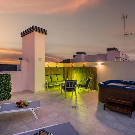 Apartment La Zenia Cocoon: Luxury Penthouse With Jacuzzi & Wellness Amenities
